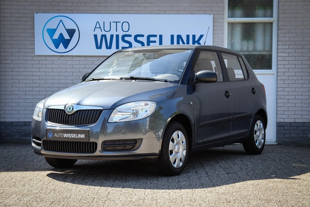 Skoda Fabia 1.2 Drive Airco/Trekhaak, Auto's, Skoda, Bedrijf, Te koop, Fabia, ABS, Airbags, Airconditioning, Alarm, Metallic lak