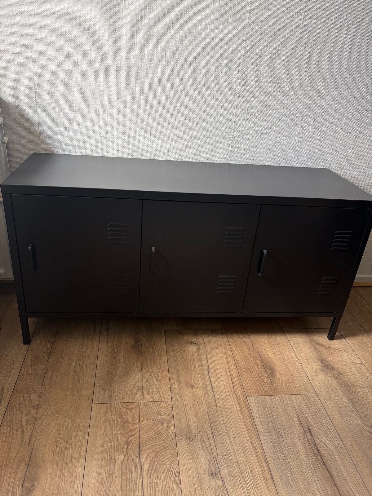 Zwart metalen dressoir met 3 deuren, Ophalen of Verzenden, Gebruikt