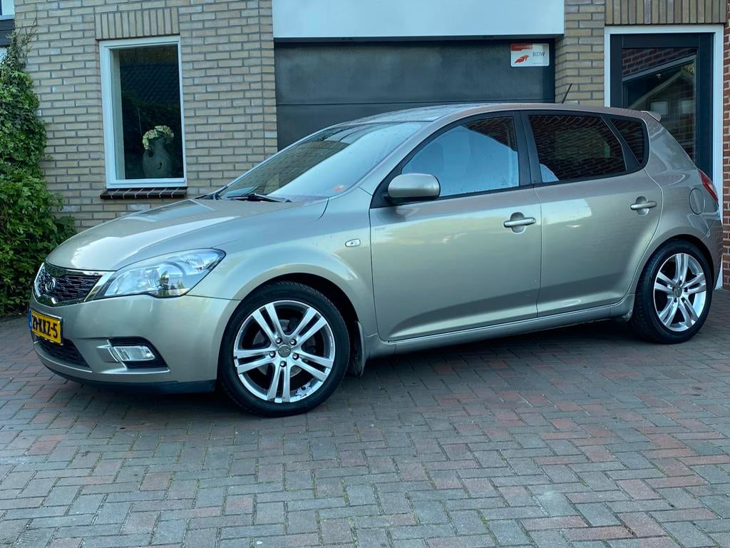 Kia (Pro) Cee d 1.4  Grijs TREKHAAK CRUISE AIRCO, Auto's, Euro 5, Stof, Zwart, 4 cilinders