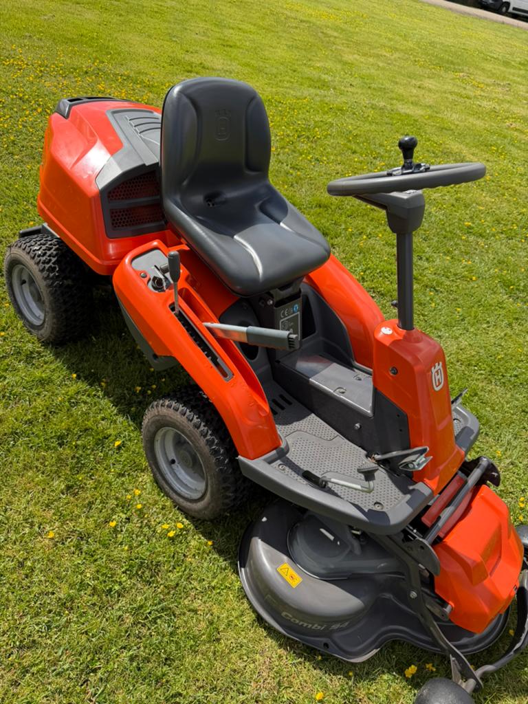 Husqvarna Rider 213, Ophalen of Verzenden, Zo goed als nieuw