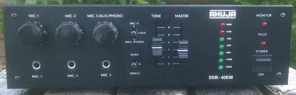 Krachtpatser 40 Watt, 12 Volt en 230 Volt, Watersport en Boten, Gebruikt, Communicatie, Ophalen of Verzenden, Ahuja