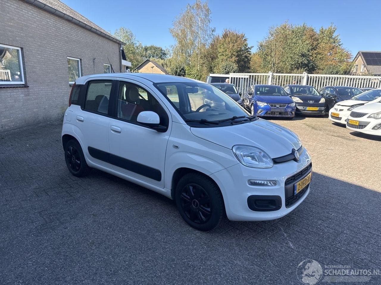 Fiat Panda 0.9 TwinAir Ed. Cool (bj 2014), Webaccessibility@stellantis.com, Stellantis N.V., Wit, Handgeschakeld