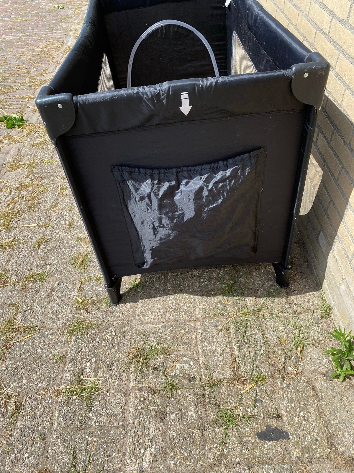 Zwart reisbedje/campingbedje, Ophalen, Gebruikt, Reisbedje