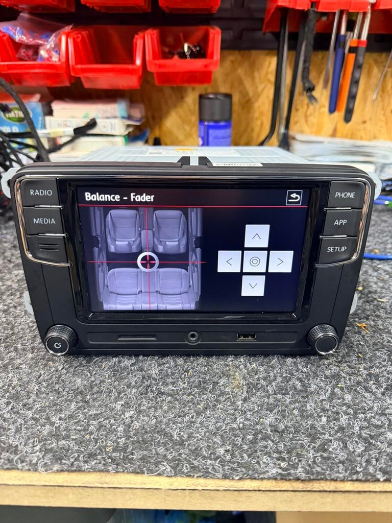VW Rcd 330 Noname Oem , Originele VW Rcd 330 Carplay Android, NoName, NoName, Ophalen of Verzenden, Zo goed als nieuw