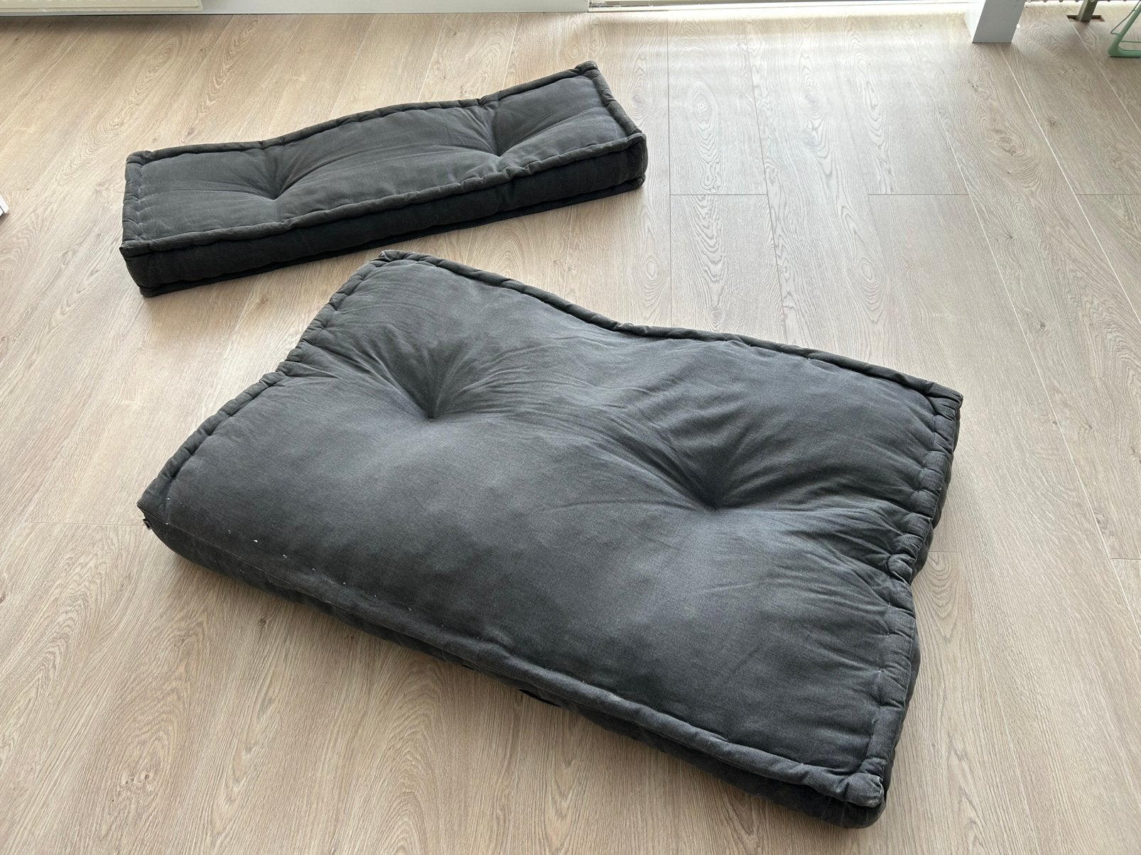 Pallet kussens Karwei (bankje krijg je erbij), Ophalen, Zo goed als nieuw, Hout