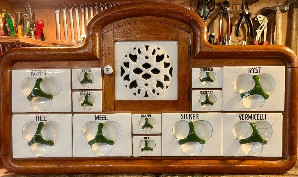 Vintage kruidenrek met 10 porseleinen laatjes, Ophalen