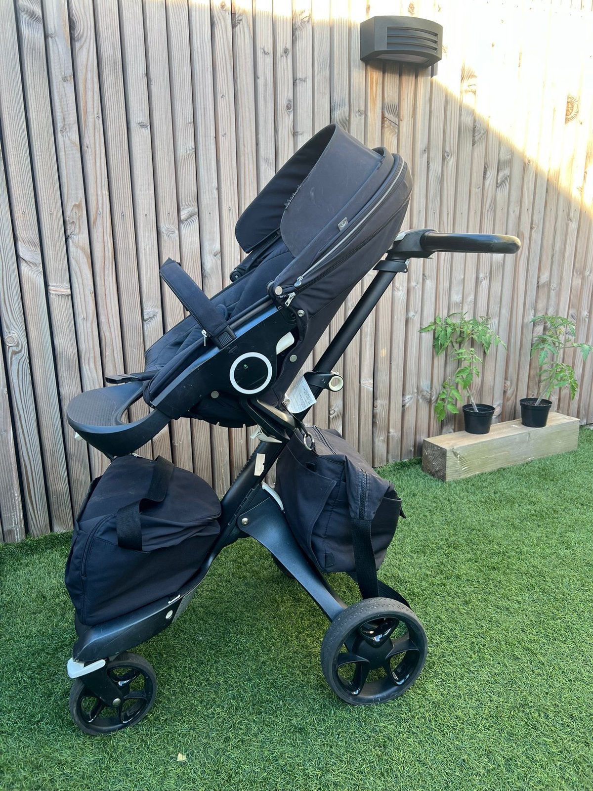Stokke kinderwagen met autostoel en accessoires, Kinderen en Baby's, Autostoeltjes, Overige merken, Verstelbare rugleuning, Ophalen of Verzenden