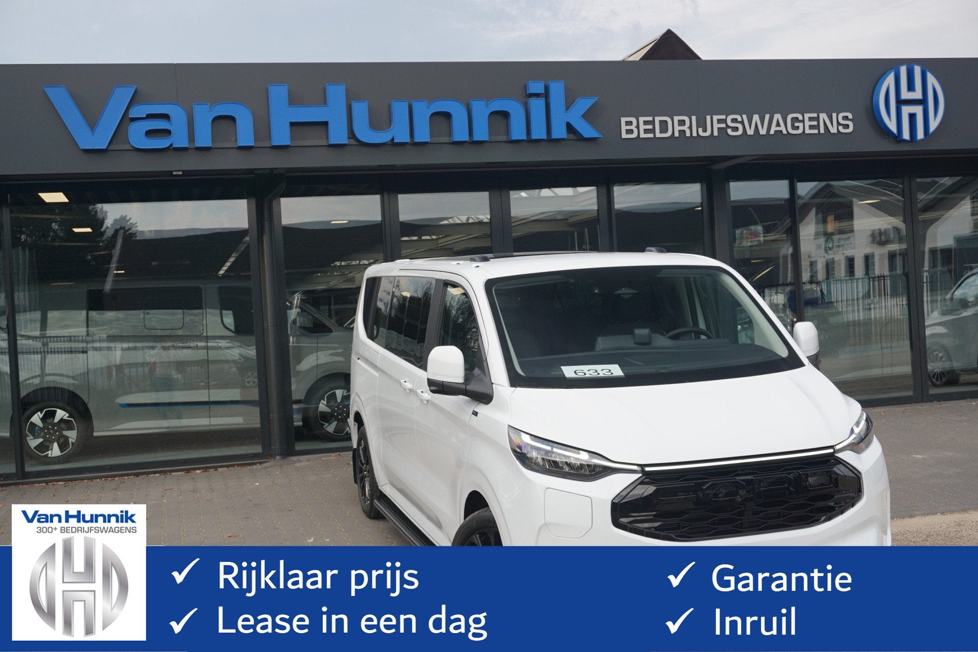 Ford Transit Custom Tourneo 340L 2.5 PHEV 233PK JWR EDITION, Auto's, Verwarmde buitenspiegels, 8 stoelen, 4 cilinders, 1850 kg
