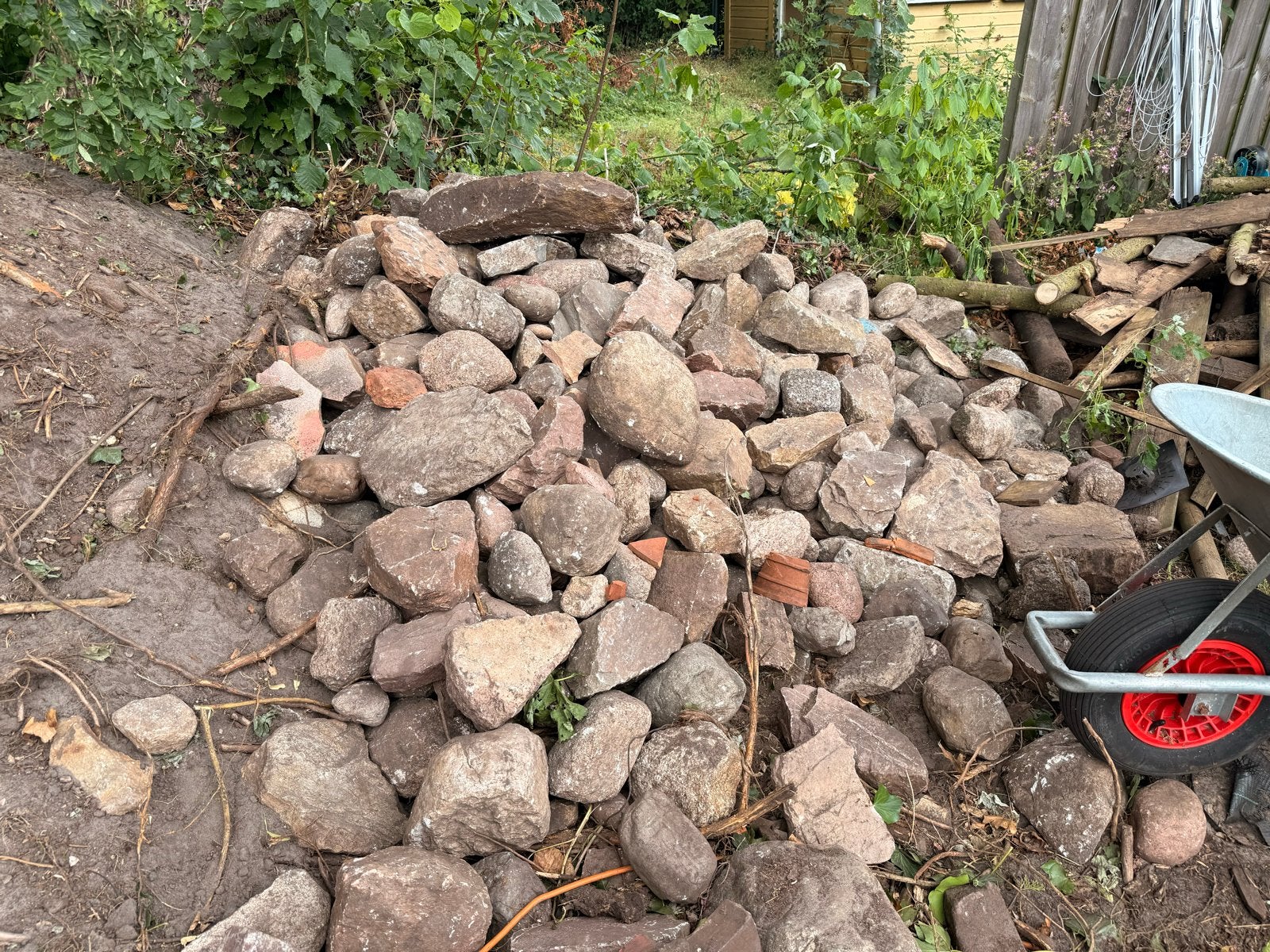 Grote partij zwerfkeien, Tuin en Terras, Ophalen, Overige materialen, Gebruikt, Bruin