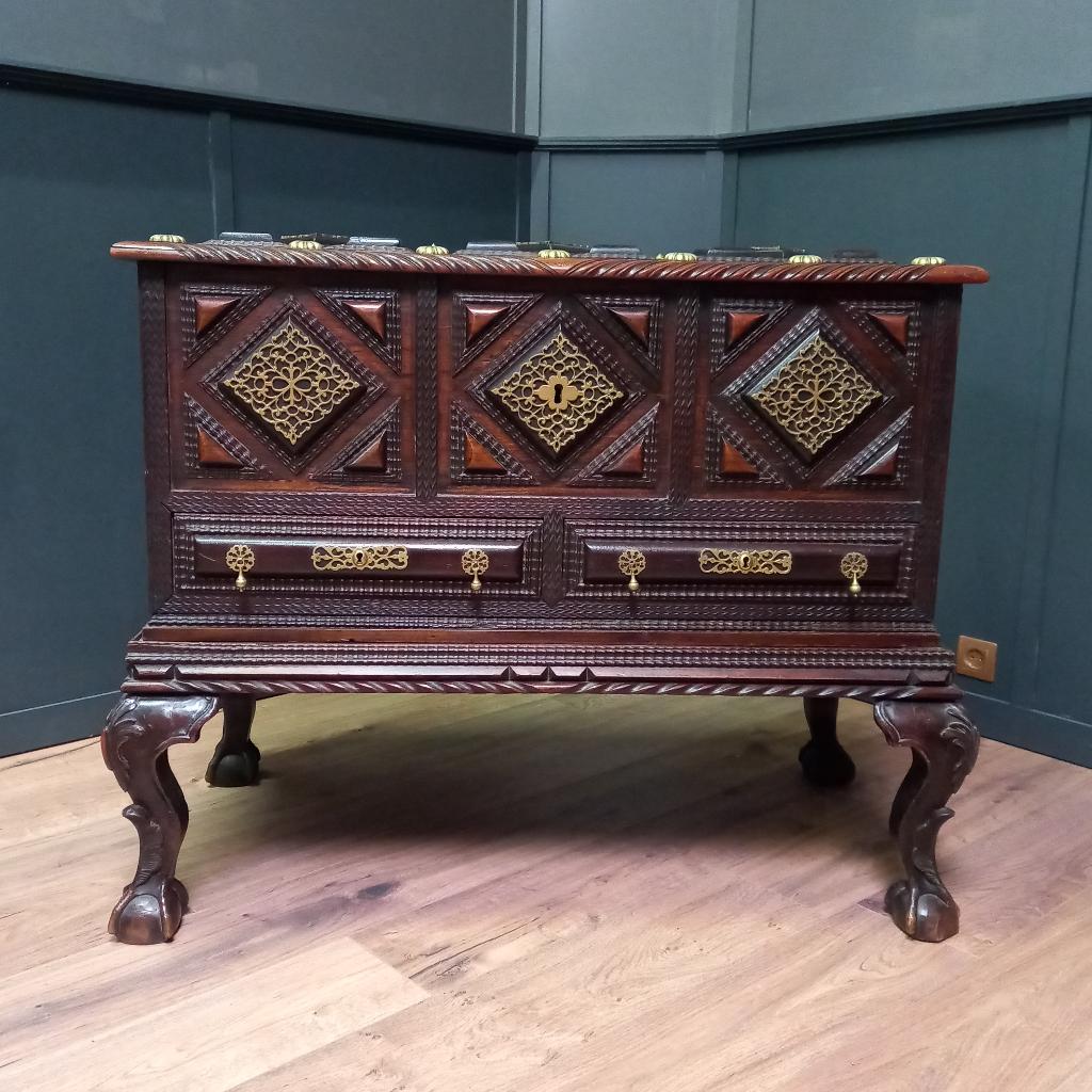Anglo Indian koloniale campaign kist, Huis en Inrichting, Woonaccessoires | Kisten, Ophalen of Verzenden, Teakhout, 50 tot 100 cm