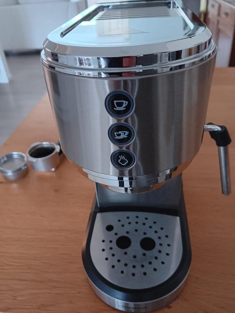 Piston Silvercrest Koffiemachine - Espresso & Cappuccino, Espresso apparaat, Gemalen koffie, Ophalen of Verzenden, Zo goed als nieuw