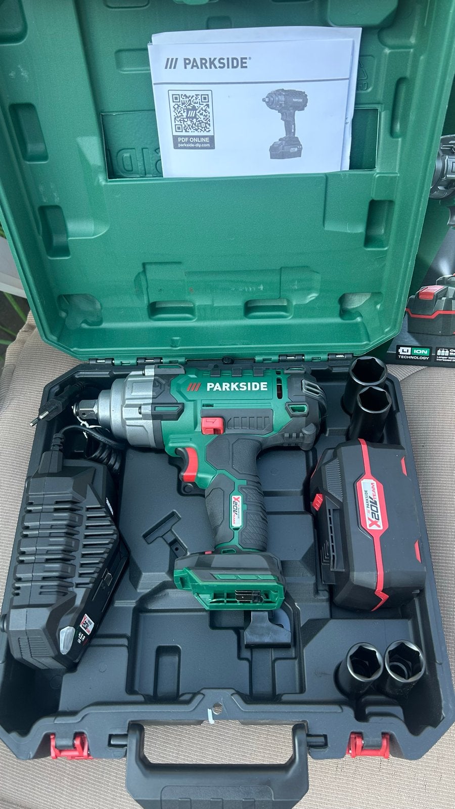 Parkside Accu Slagmoersleutel 20V met Accu en Lader, Doe-het-zelf en Verbouw, Gereedschap | Boormachines, Ophalen of Verzenden