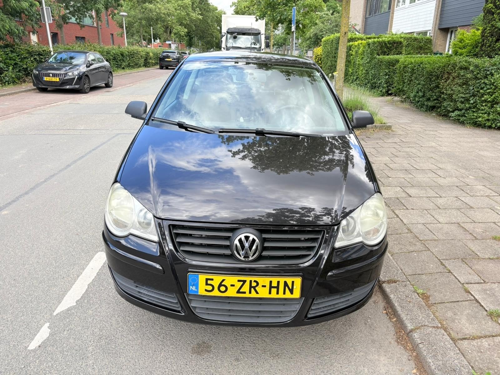 Volkswagen Polo 1.4 16V 59KW 2008 Zwart, Voorwielaandrijving, 40 €/maand, 4 cilinders, Zwart