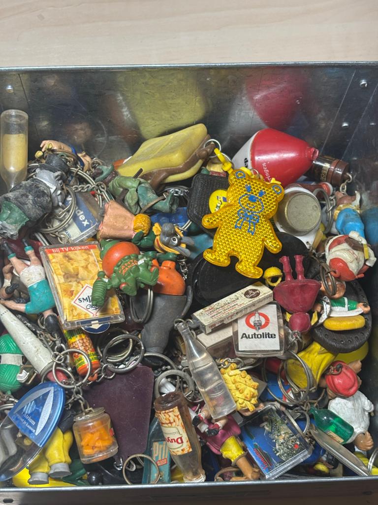 Diverse sleutelhangers - Vintage collectie voor verzamelaars, Verzamelen, Sleutelhangers, Ophalen, Gebruikt, Dier of Natuur
