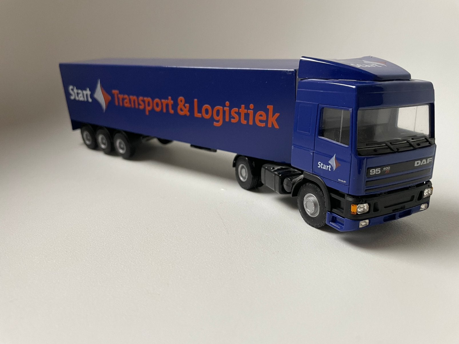 model DAF 95 400 ATi oplegger Blauw Lion Car Toys Start 1/50, Ophalen of Verzenden, Gebruikt, Bus of Vrachtwagen, Lion Toys