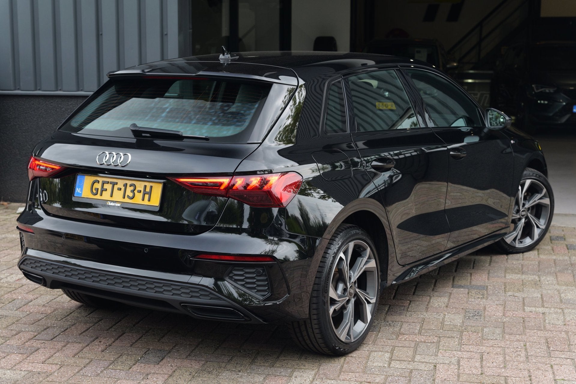 Audi A3 Sportback 40TFSIe S-Line|Plug-in-Hybride|CarPlay|S-T, Auto's, 8 kWh, Gebruikt, 4 cilinders, Zwart