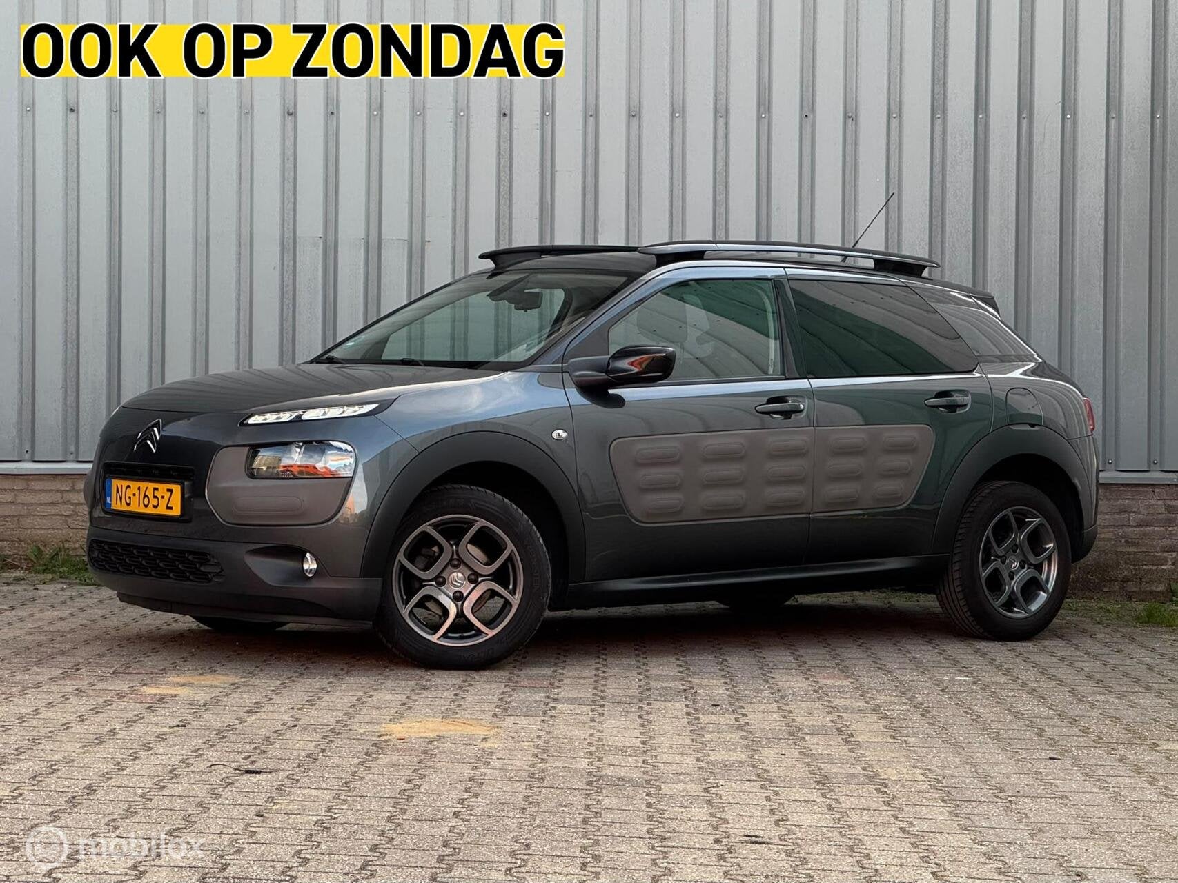 Citroen C4 Cactus 1.2 Shine AUT | Clima/Cruise | Camera, Auto's, Stof, 725 kg, 82 pk, 23 km/l