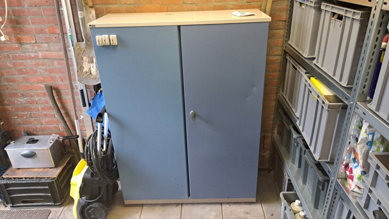 Metalen arciefkast, Ophalen, Minder dan 50 cm, 100 tot 150 cm, Metaal
