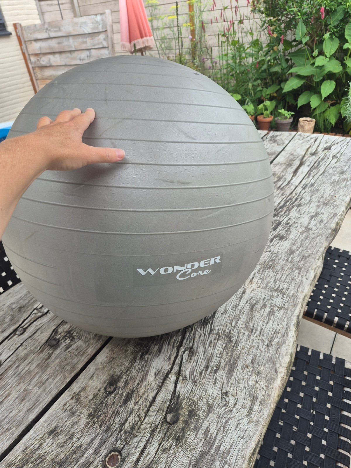 Wonder Core Fitnessbal - Grijs, Sport en Fitness, Fitnessmaterialen, Gebruikt, Fitnessbal, Buik, Rug, Ophalen