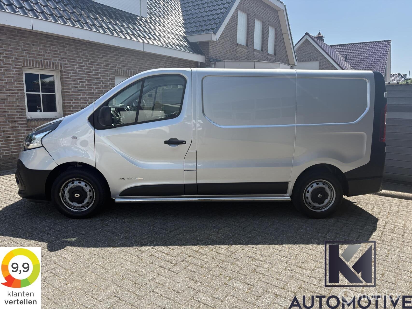 Renault Trafic 1.6 dCi 120pk|Airco|Trekhaak|APK 04-2027|Navi, Auto's, 4 cilinders, 2000 kg, Renault, Bedrijf