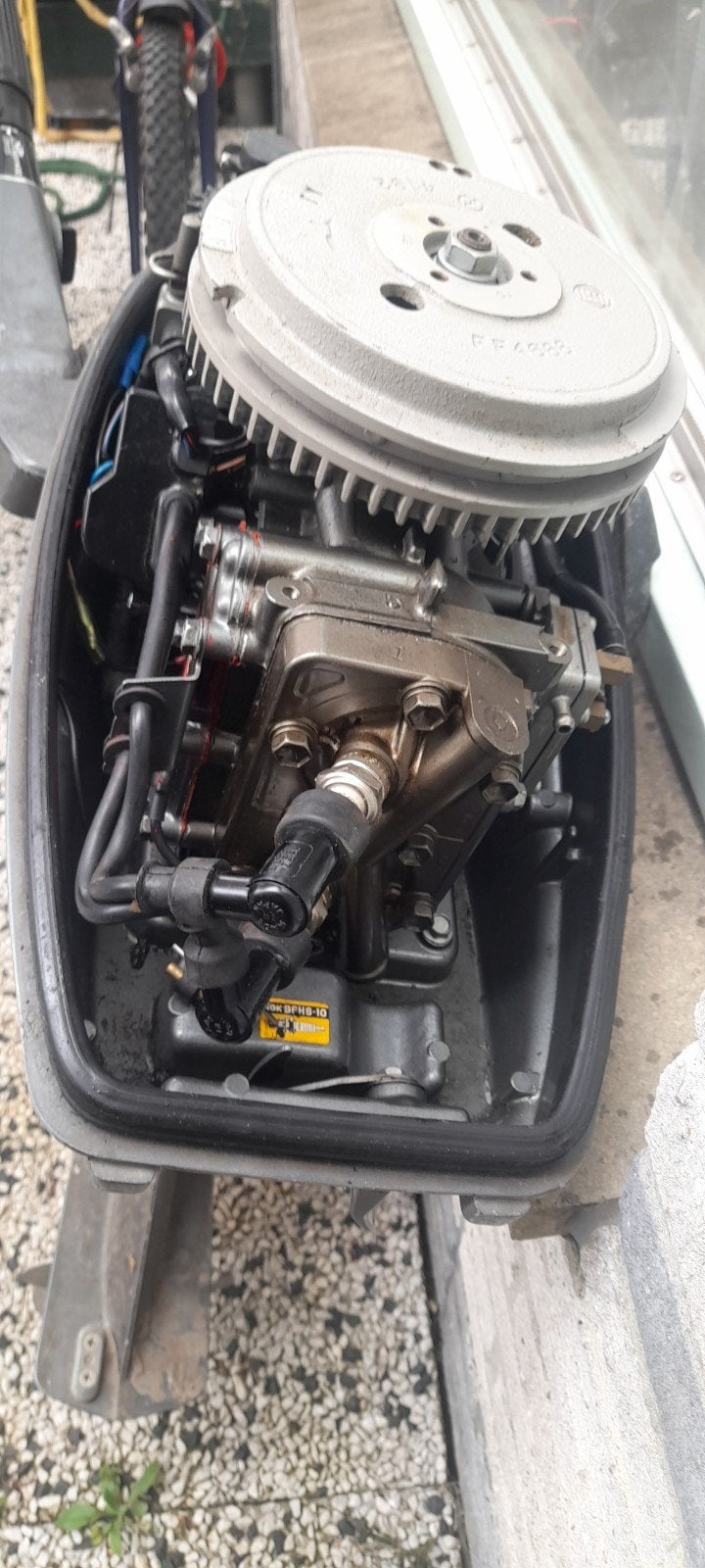 6 pk Buitenboordmotor, Ophalen