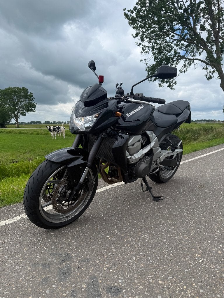 Kawasaki Z750, 750 cc, Sportuitlaat, Occasion, 4 cilinders