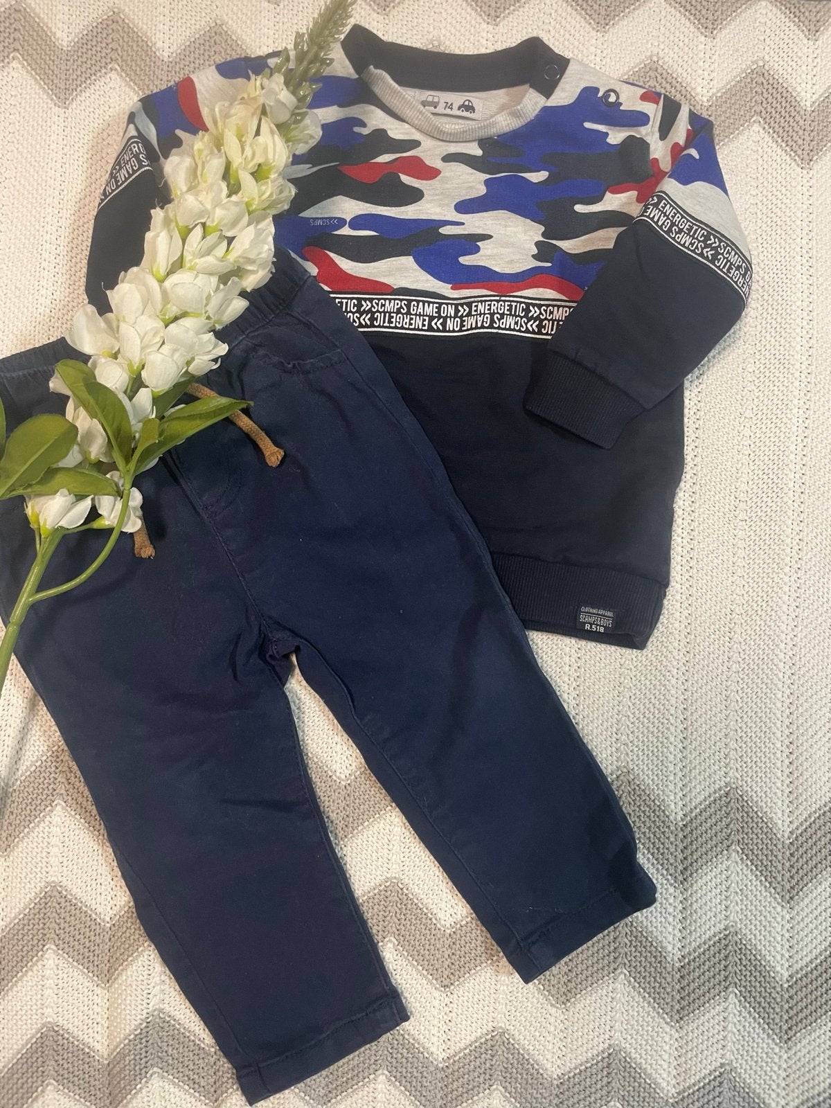 Leuk blauw samengesteld setje met camouglage print, maat 74, Ophalen of Verzenden, Gebruikt, Jongetje, Setje