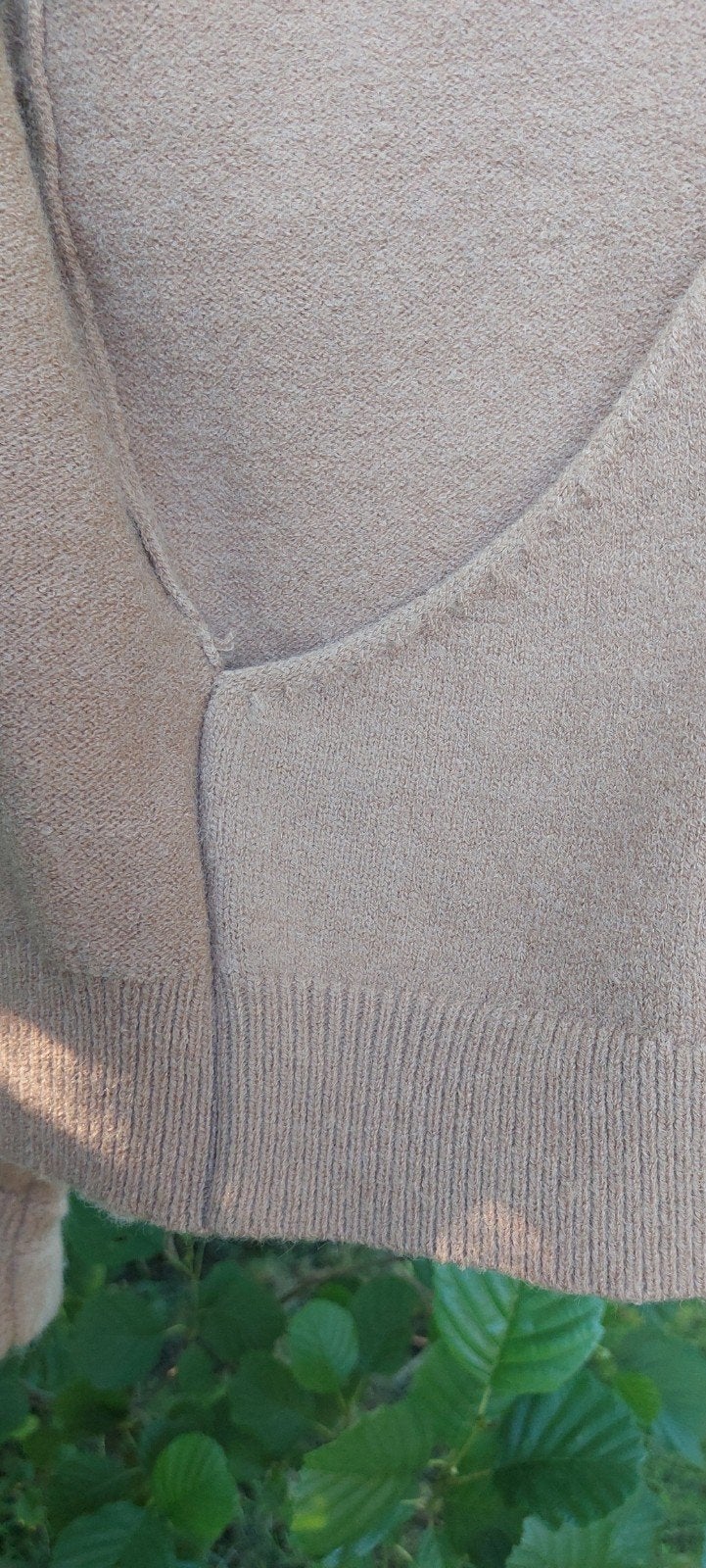 Mooie beige overslag trui van Artigli, maat L, Kleding | Dames, Truien en Vesten, Artigli, Beige, Maat 42/44 (L), Ophalen of Verzenden