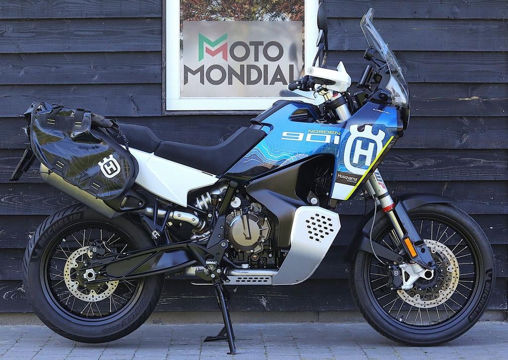 HUSQVARNA NORDEN 901 EXPEDITION (bj 2023), Motoren, Motoren | Husqvarna, 2 cilinders, Onbekend, Overig, HUSQVARNA