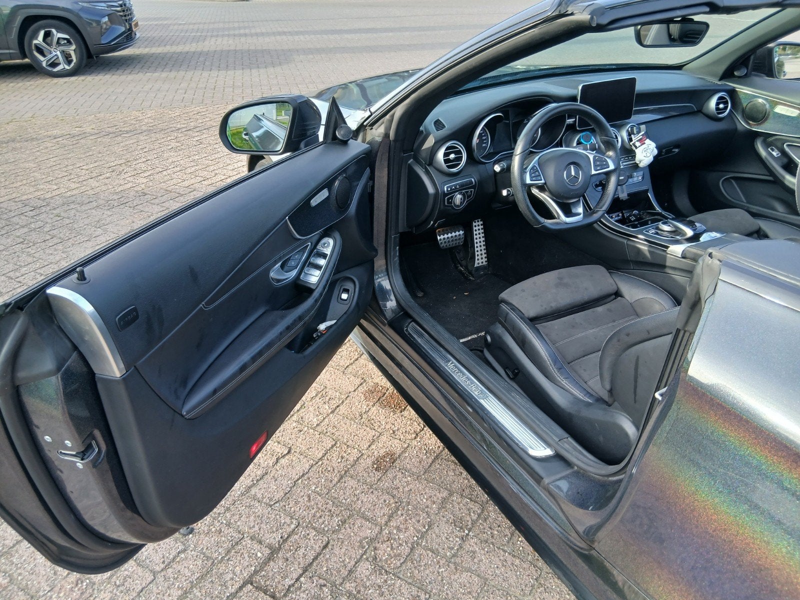 Foto 11 van Mercedes-Benz C-Klasse C300 245pk 9G-TRONIC 2017 129000km