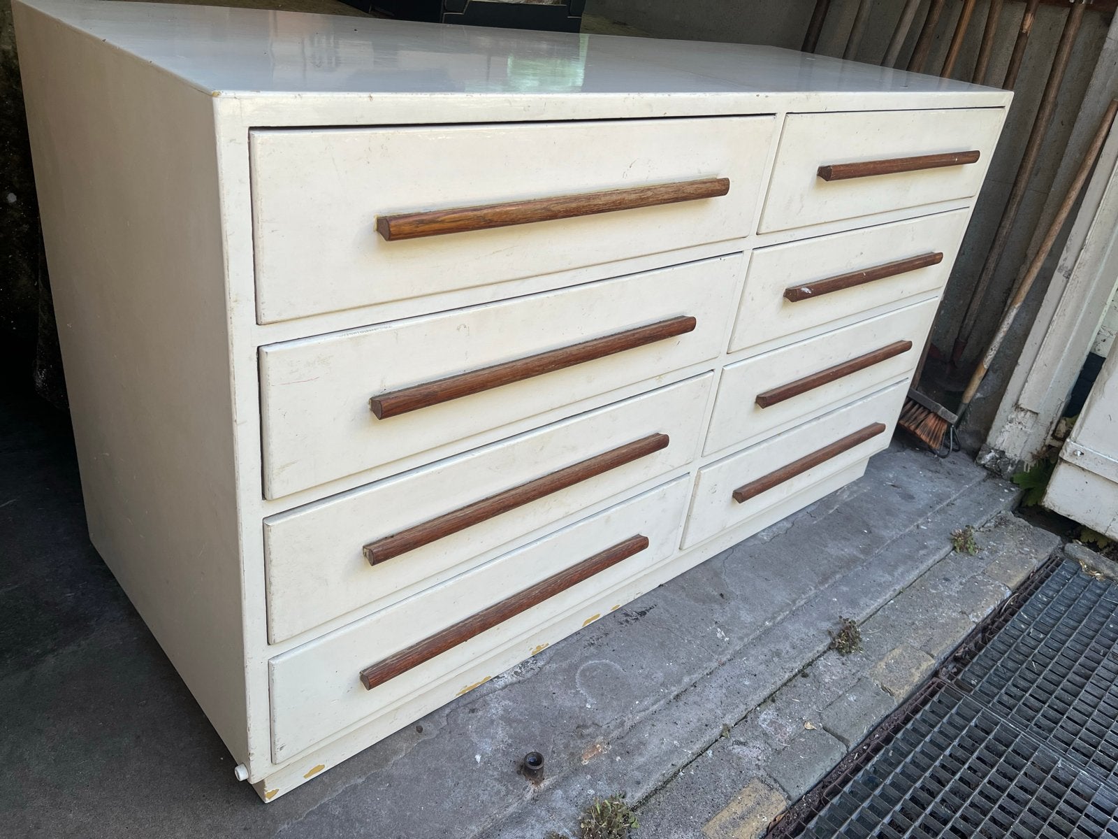 Massief houten commode met 8 lades (ladenkast), Ophalen, Gebruikt, 5 laden of meer, 100 tot 150 cm