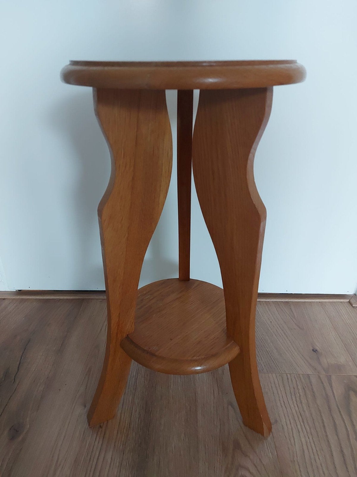 Houten krukje / bijzettafeltje, Ophalen, Gebruikt, Hout