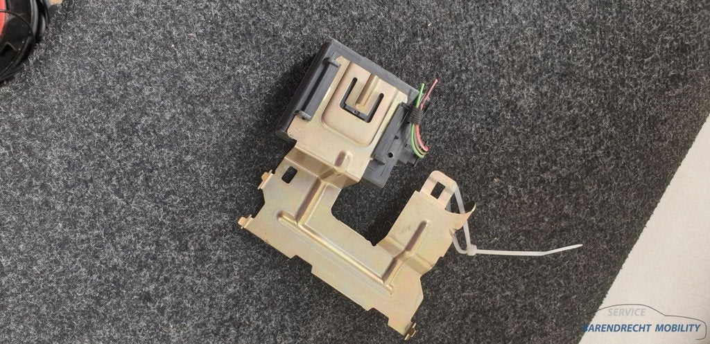 Alarm module W203 W211 C-klasse E-klasse Mercedes 2118209126, Gebruikt, Mercedes-Benz AG, Mercedes-Benz, Ophalen of Verzenden