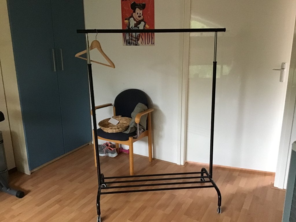 Kledingrek, Ophalen, Met wielen, Zo goed als nieuw