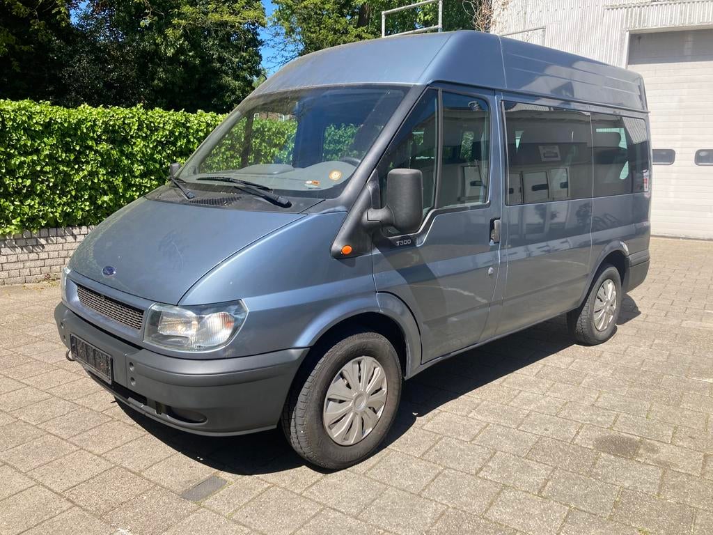 Ford transit rolstoelbus BENZINE 145 pk camper 83.000 km, Stoelverwarming, Handgeschakeld, Particulier, Ford