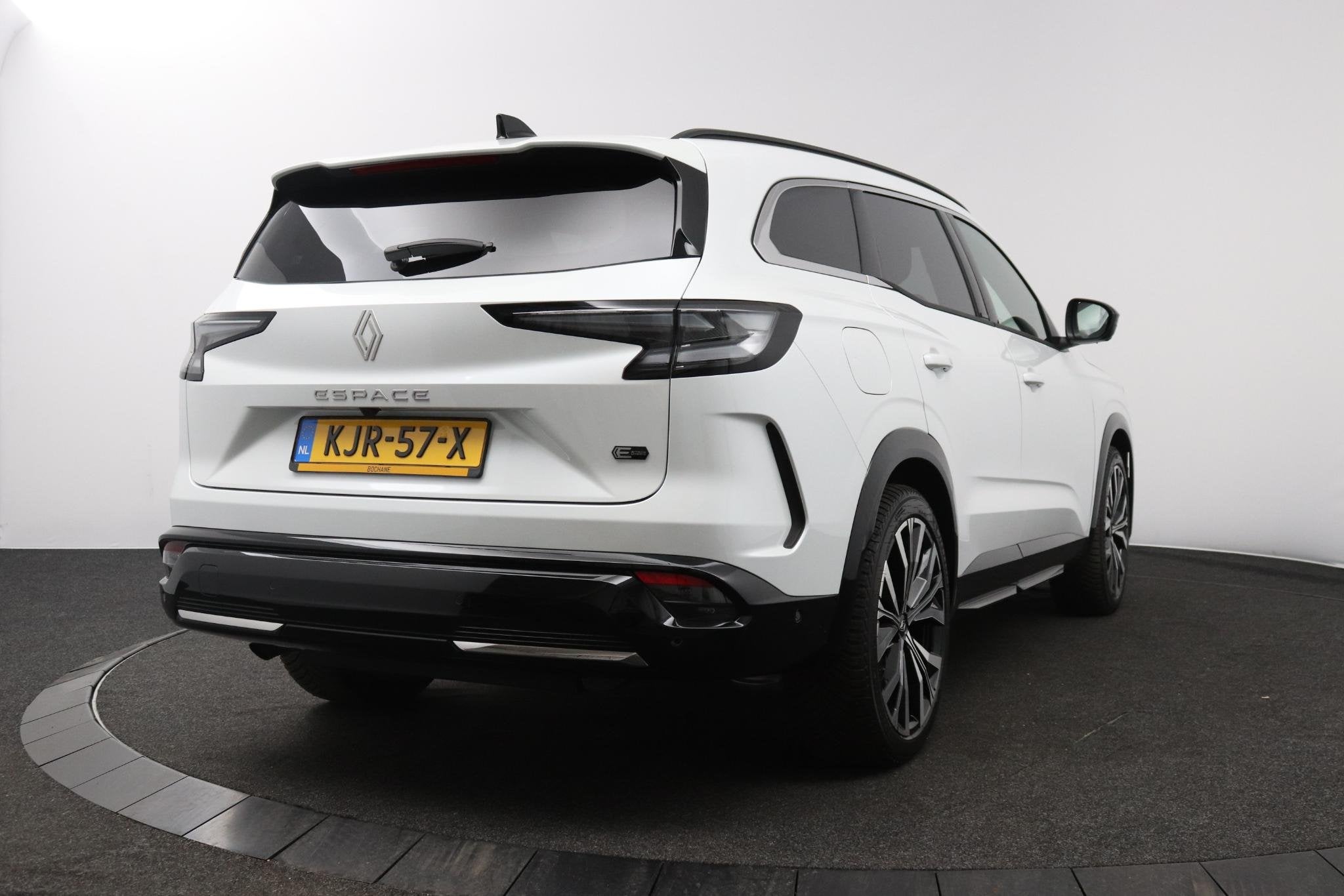 Renault Espace E-Tech full hybrid 200 iconic 5p. | DEMO | Pa, 1199 cc, Wit, Origineel Nederlands, Bedrijf