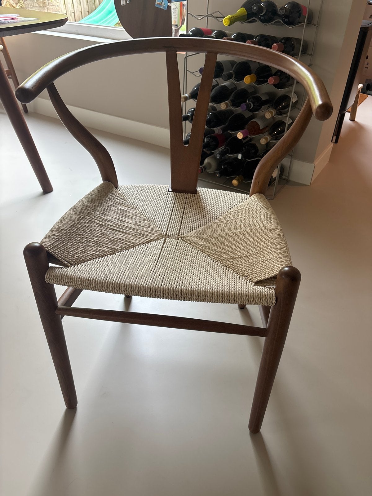 4x Tao stoelen walnoot, Ophalen, Bruin, Zo goed als nieuw, Vier