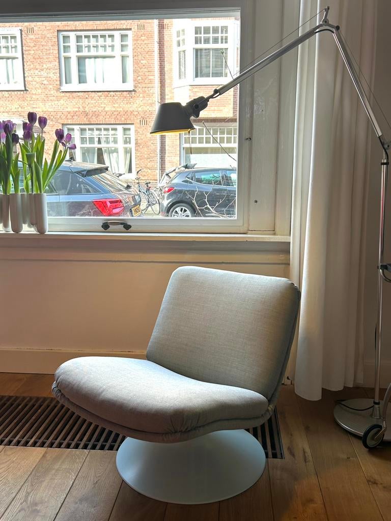 Artifort f504 refurbushed met Kvadrat stof, Ophalen, Zo goed als nieuw, 75 tot 100 cm, Stof