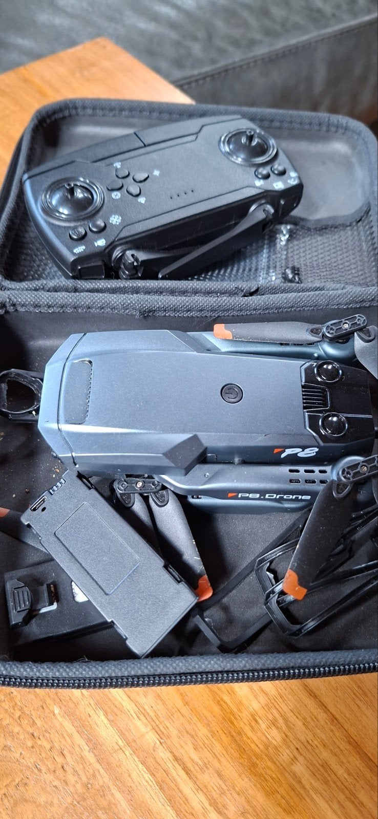 P8 Drone met afstandsbediening en opbergcase, Ophalen of Verzenden