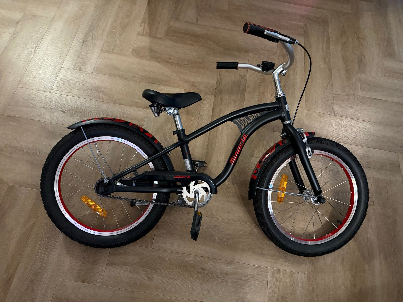 Volare Miracle Cruiser Kinderfiets 18” - Zwart/Rood, Ophalen, Gebruikt, Terugtraprem, 16 tot 20 inch