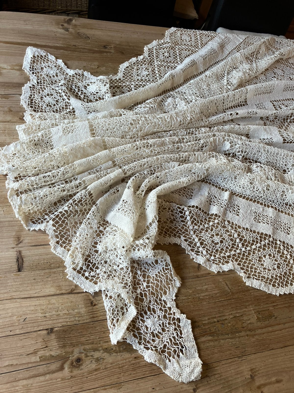 Vintage kant kleed tafelkleed gordijn, Antiek en Kunst, Ophalen of Verzenden