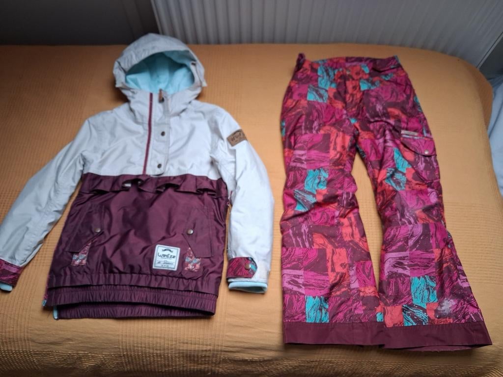 Ski jas en broek - Wed'ze Decathlon, Ophalen of Verzenden, Maat 34 (XS) of kleiner, Gedragen, Wed'ze Decathlon