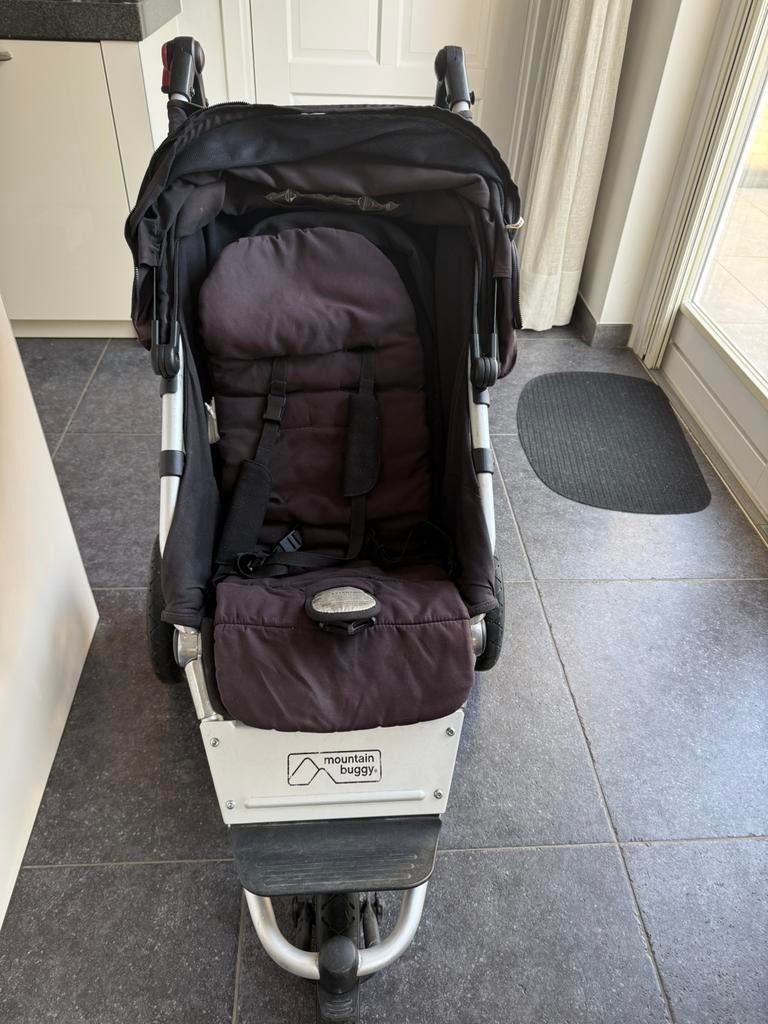 Gebruikte in goede staat urban jungle Mountain Buggy, Ophalen, Gebruikt, Regenhoes