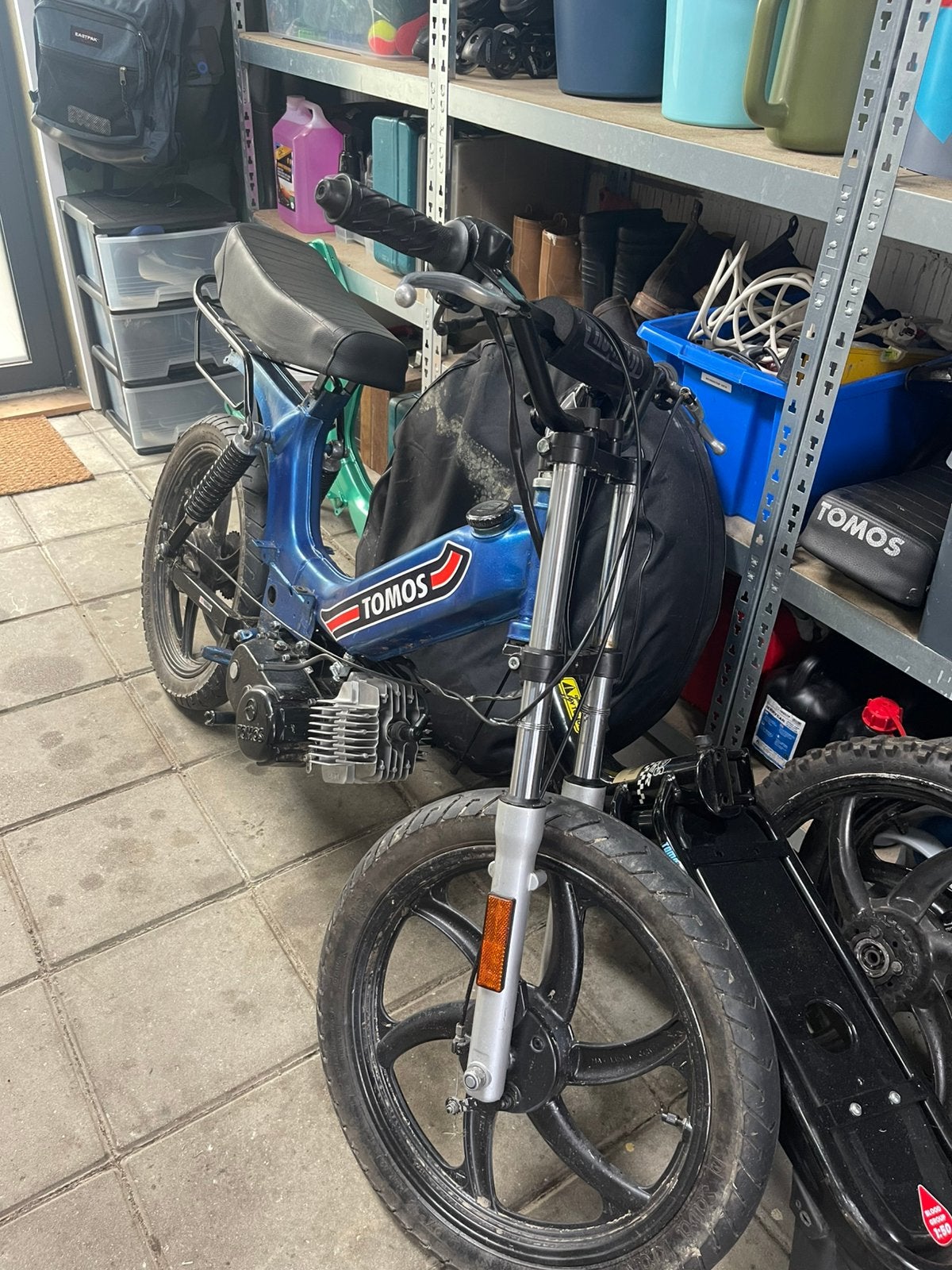 Snelle Tomos a35 65cc, Fietsen en Brommers, Brommers | Tomos, Ophalen of Verzenden, Zo goed als nieuw, Standard