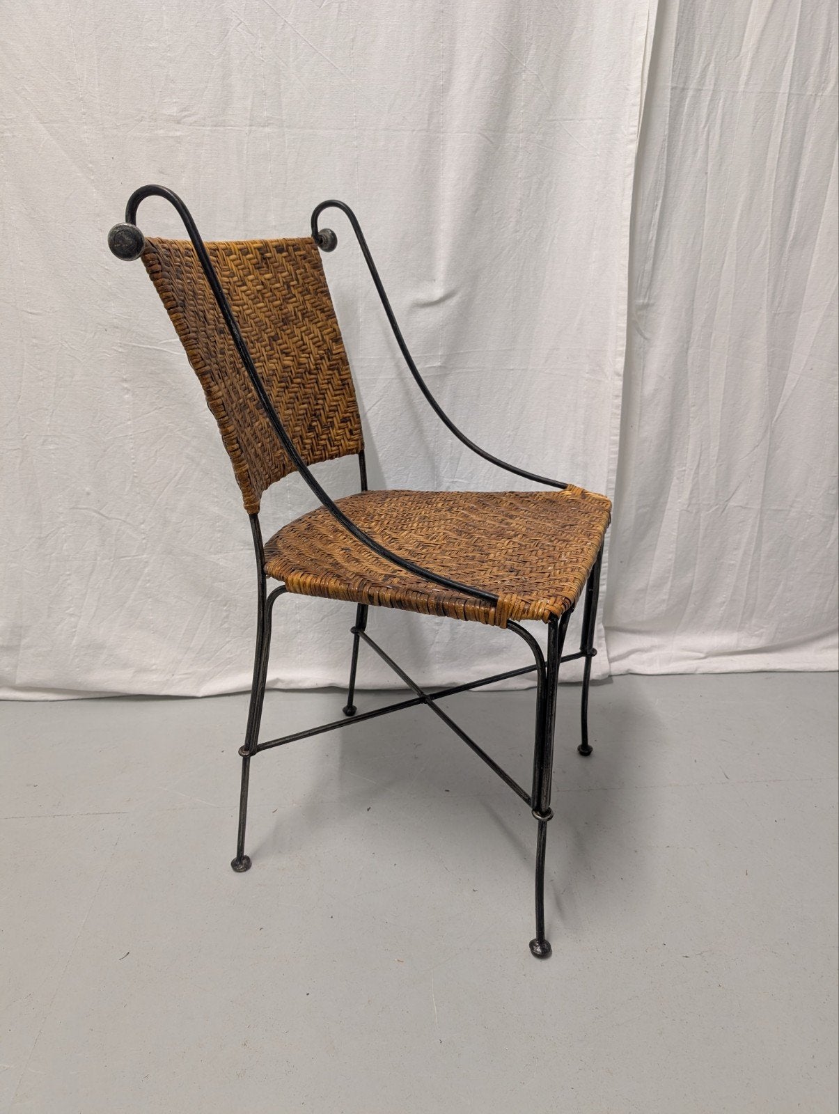 Vintage Smeedijzeren rieten stoel, Huis en Inrichting, Stoelen, Ophalen, Gebruikt, Bruin, Rustiek, Mediterraan
