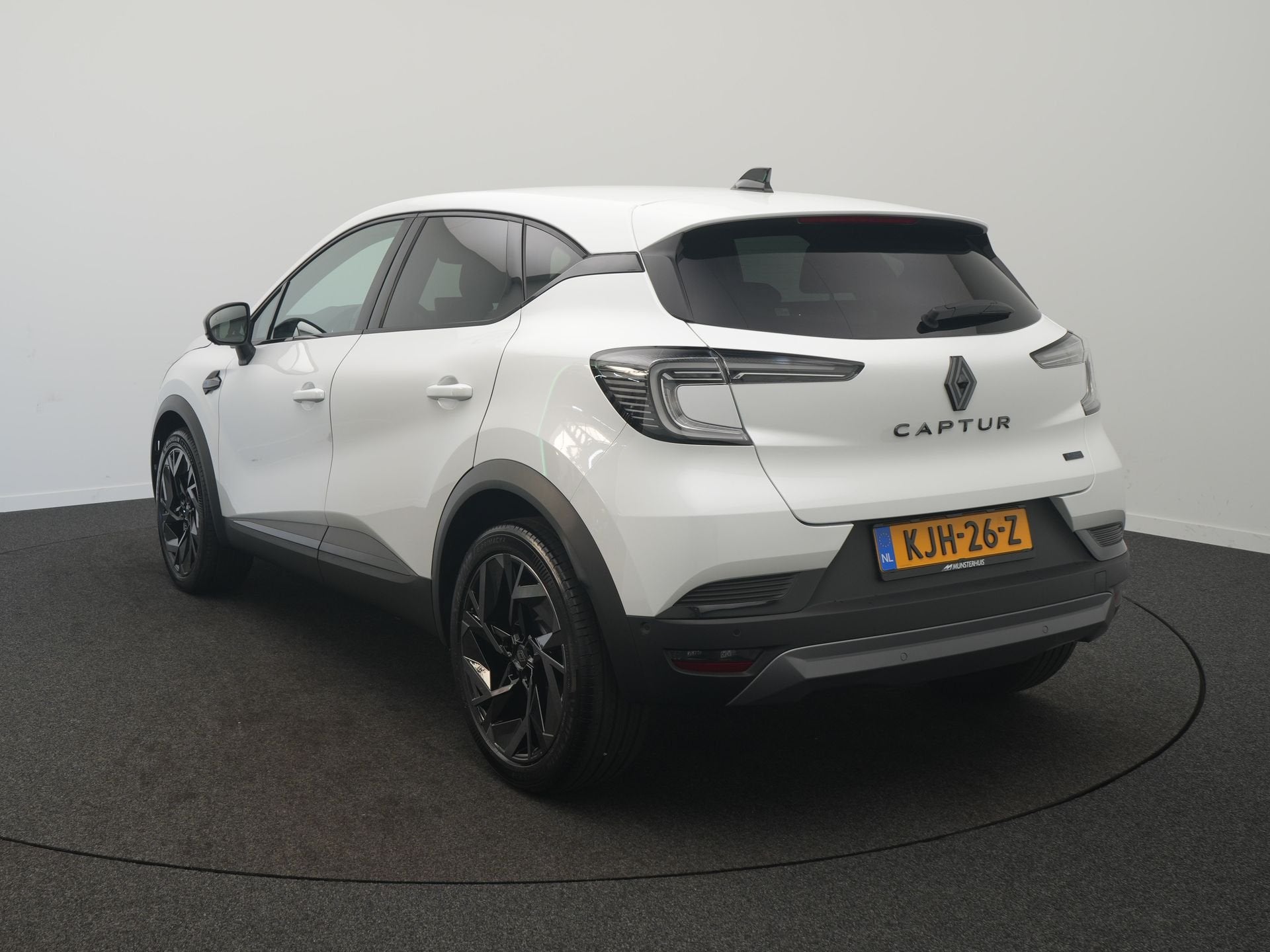 Renault Captur 1.8 E-Tech Full Hybrid 160 Esprit Alpine - RI, Auto's, 12 maanden, Overige brandstoffen, Origineel Nederlands, Bedrijf