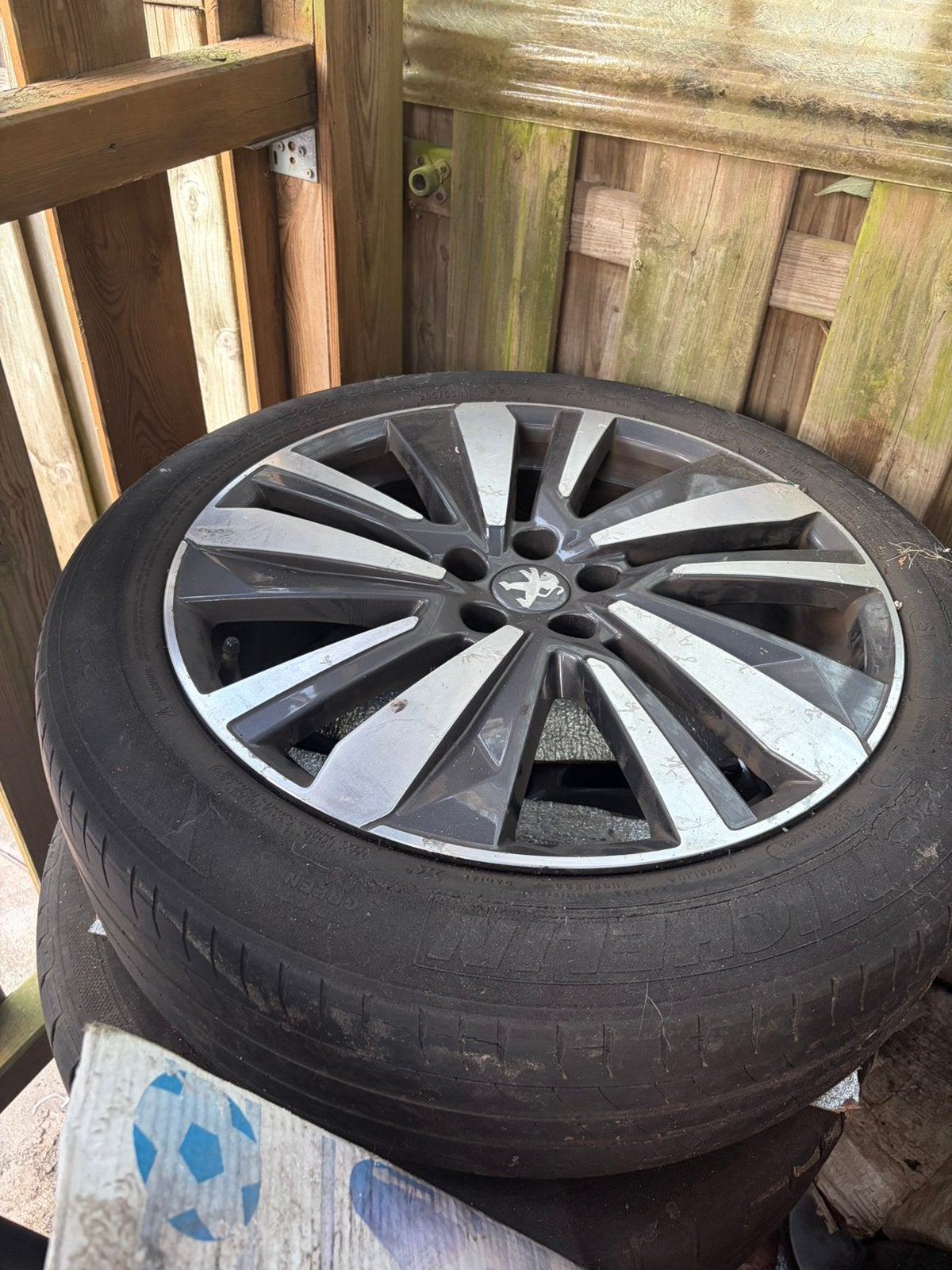 Set mooie 17 inch zomerbandjes met sportvelgen orgineel., Auto-onderdelen, Banden en Velgen, Banden en Velgen, 17 inch, Zomerbanden