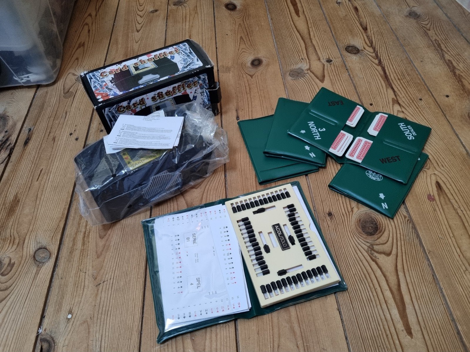 Vintage Bridge set: mapjes, boekjes & nieuwe, Drie of vier spelers, Ophalen of Verzenden, Zo goed als nieuw