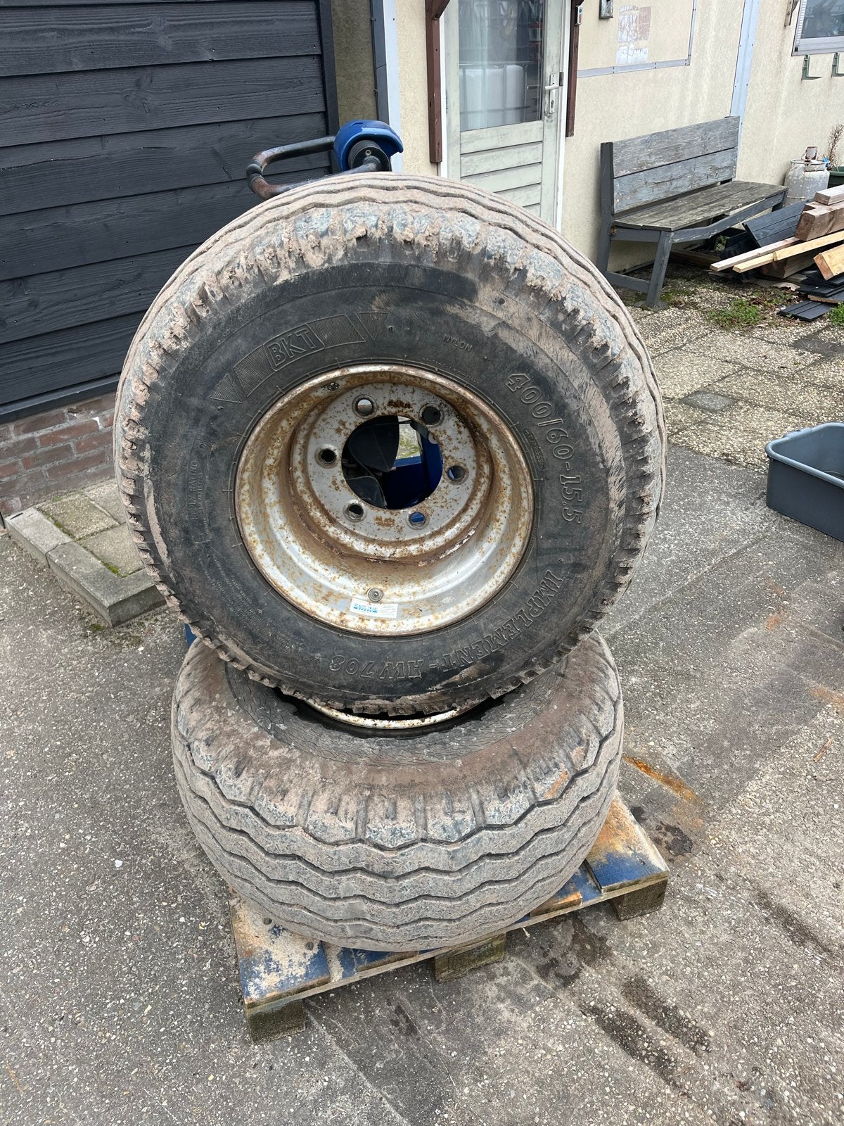 BKT 400/60-15.5 banden met velgen, Ophalen of Verzenden, Gebruikt