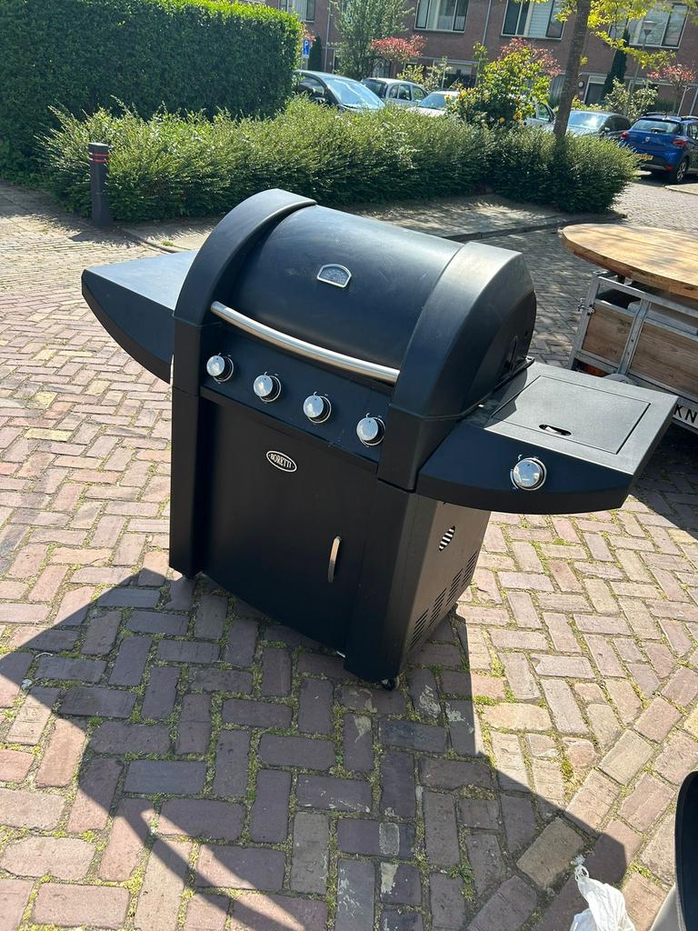 Boretti gas barbecue, Ophalen, Gebruikt